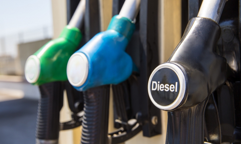 Estados revogam alíquota única de ICMS do diesel, após decisão de Mendonça
