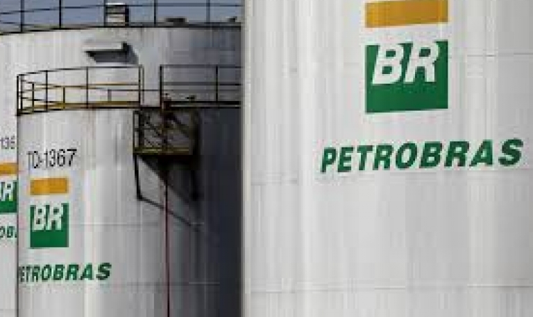 Petrobras inicia venda de fatia na BR e marca sua saída do setor de postos no Brasil
