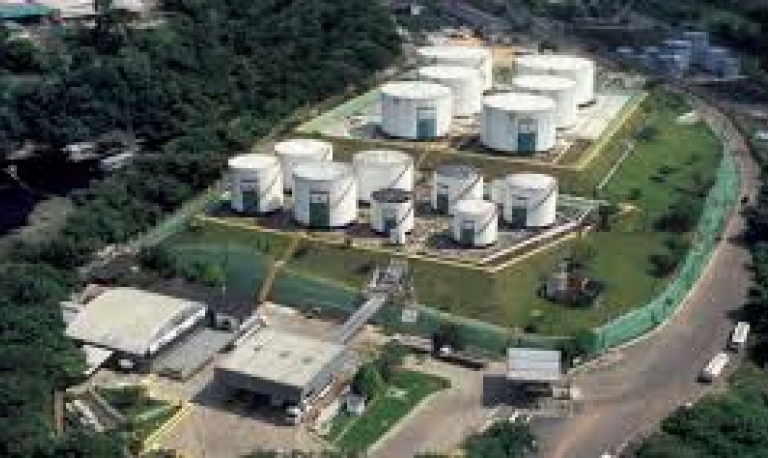 Federação teme que privatização de refinarias leve a apagão de gasolina no país